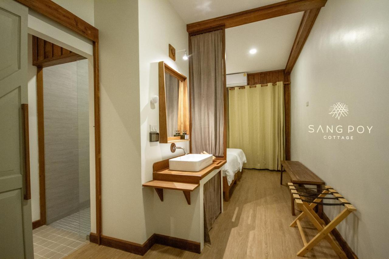 Sang Poy Cottage Ban pa Sak  Exterior photo